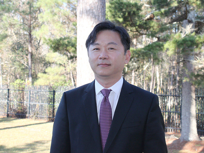 Woong Ki Kim, PhD